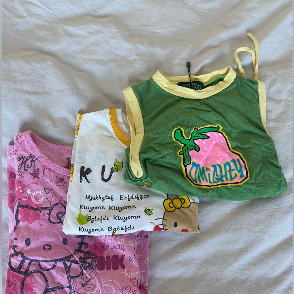 SUMMER OMIGHTY TOP BUNDLE!!